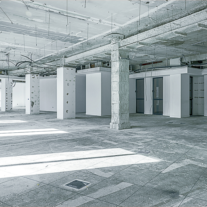 sanierungsbedürfige Gewerbeimmobilie