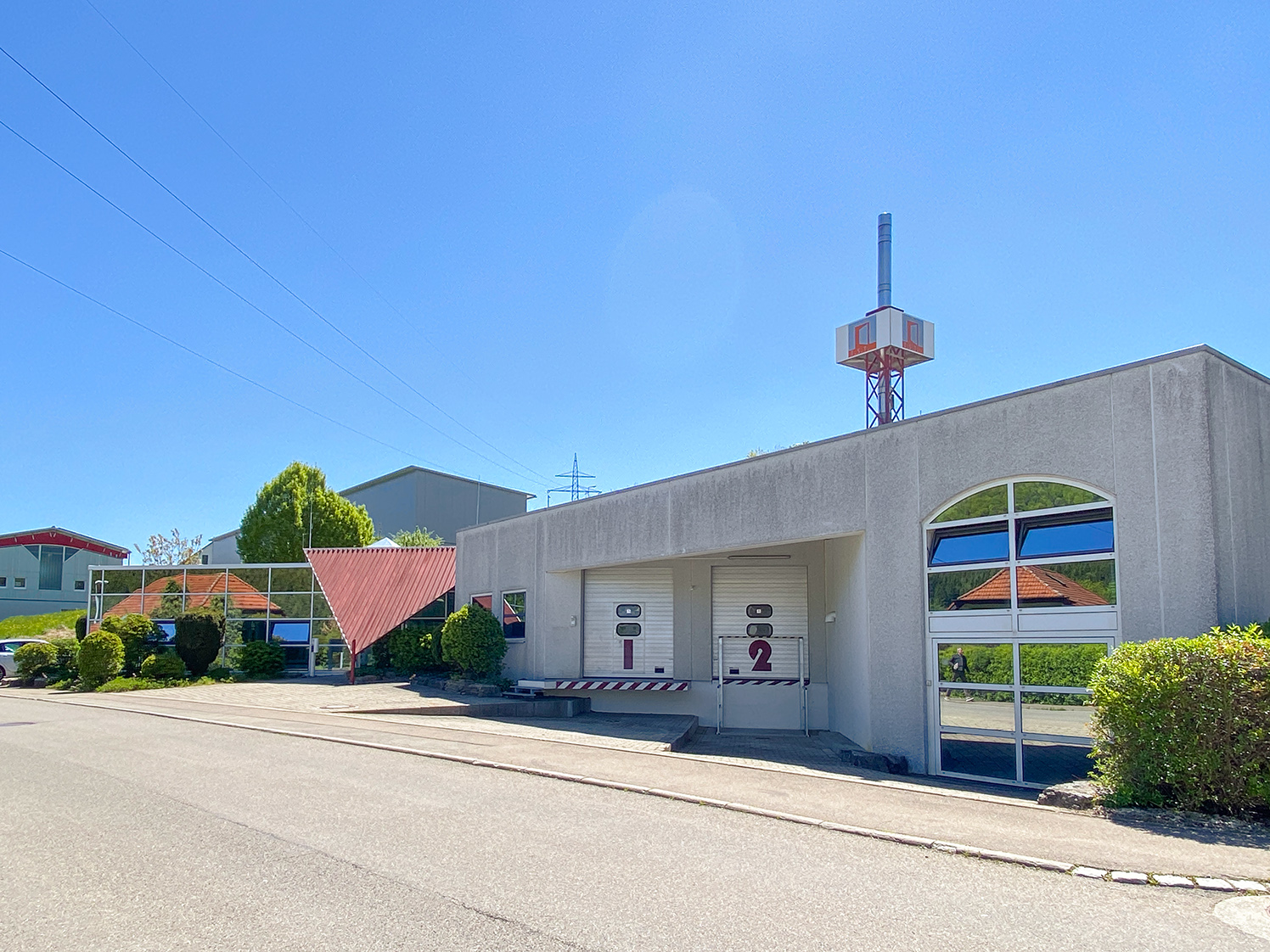 Produktions und Lagerhalle