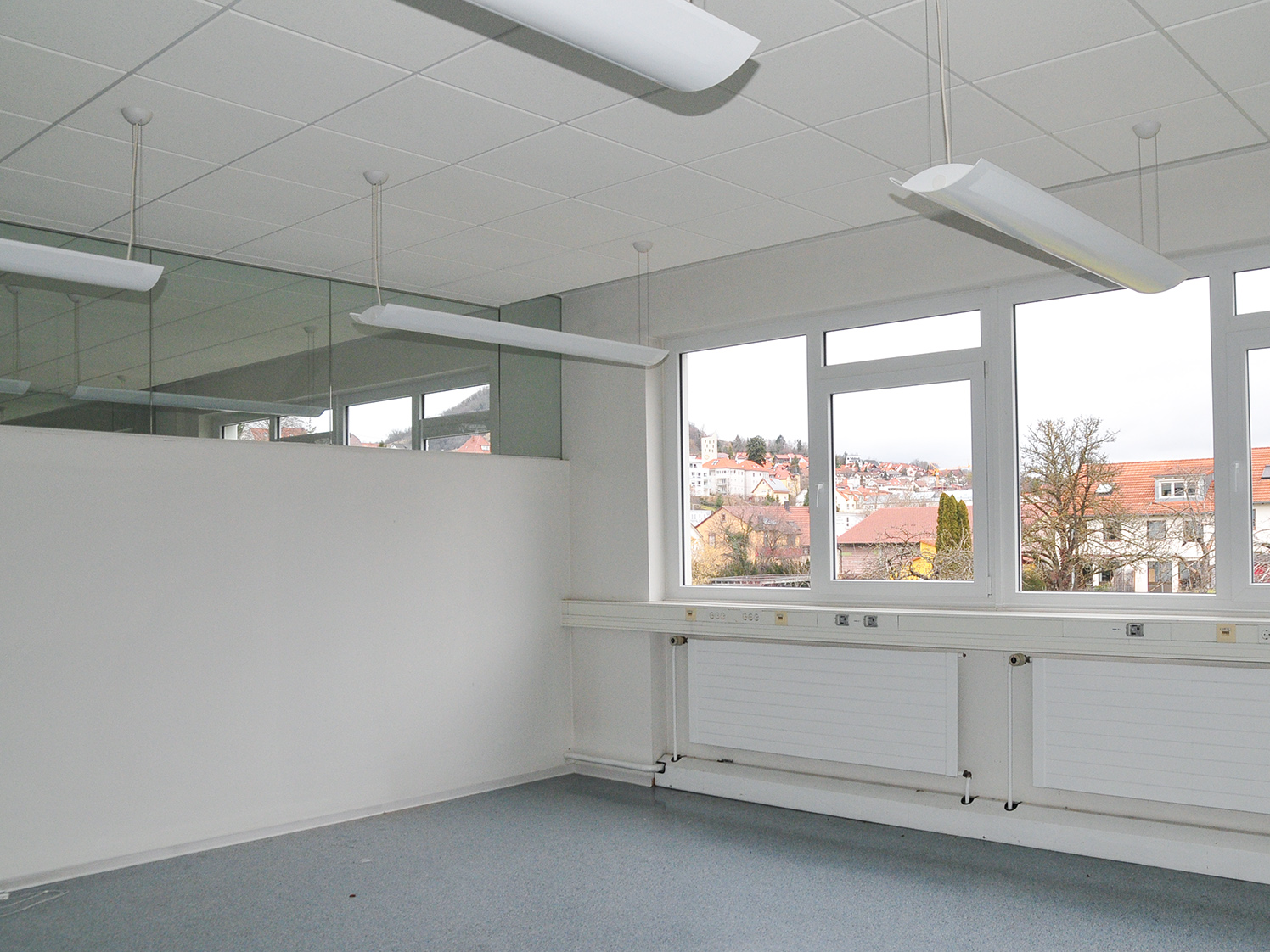 Büroraum (2. OG)