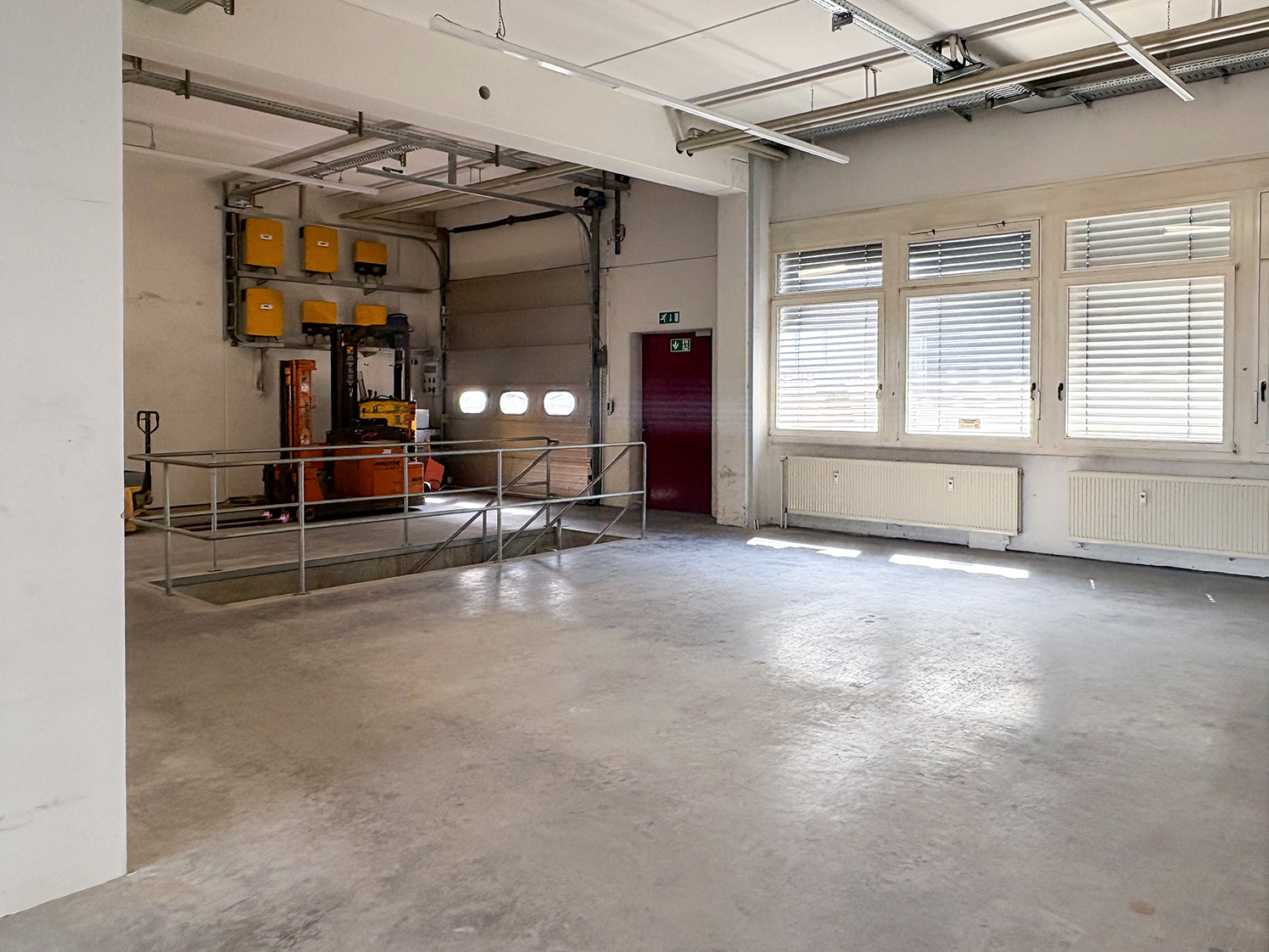 Produktion/Lager (EG)