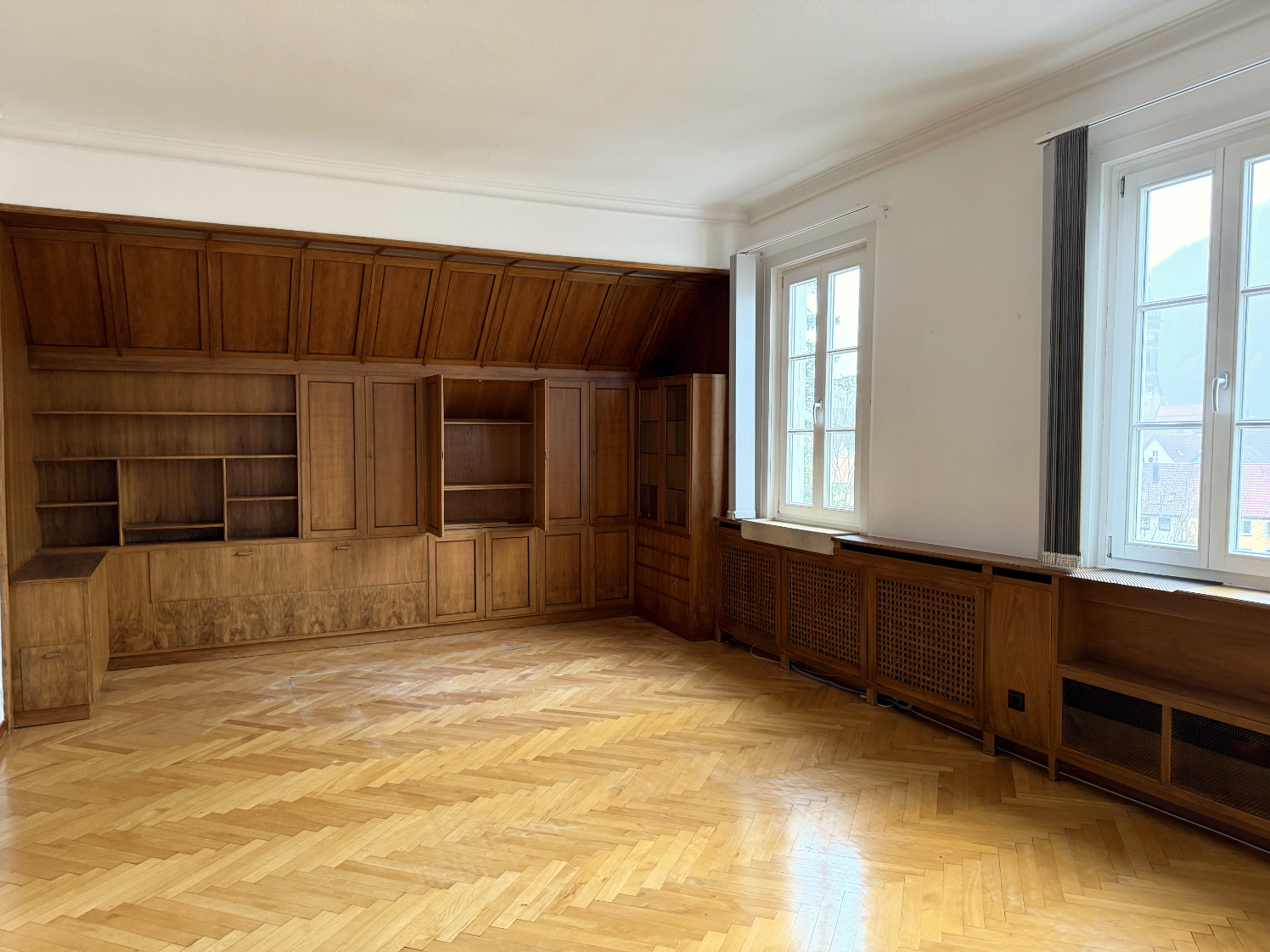 Haus Nr. 4 - 1. DG Besprechnungsraum