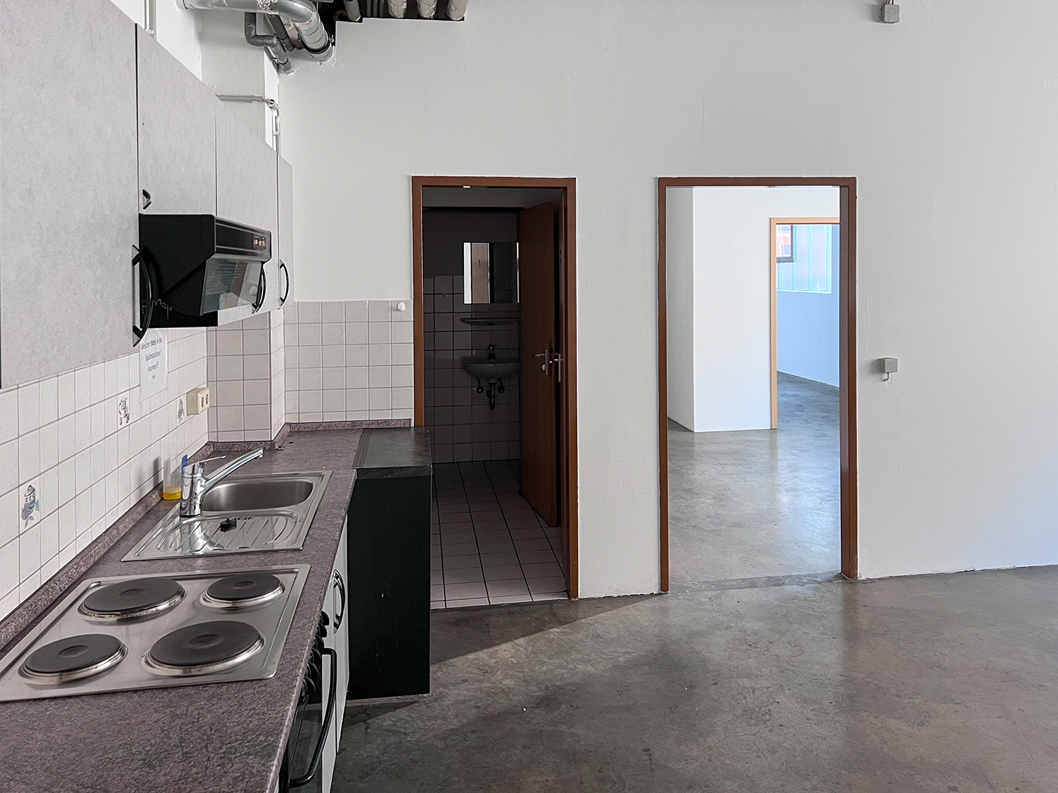 Küche und Aufenthalt (EG)