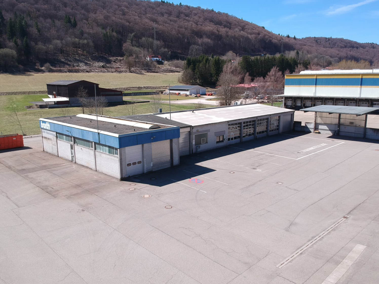 Werkstatt oder Produktion * eigene Parkplätze