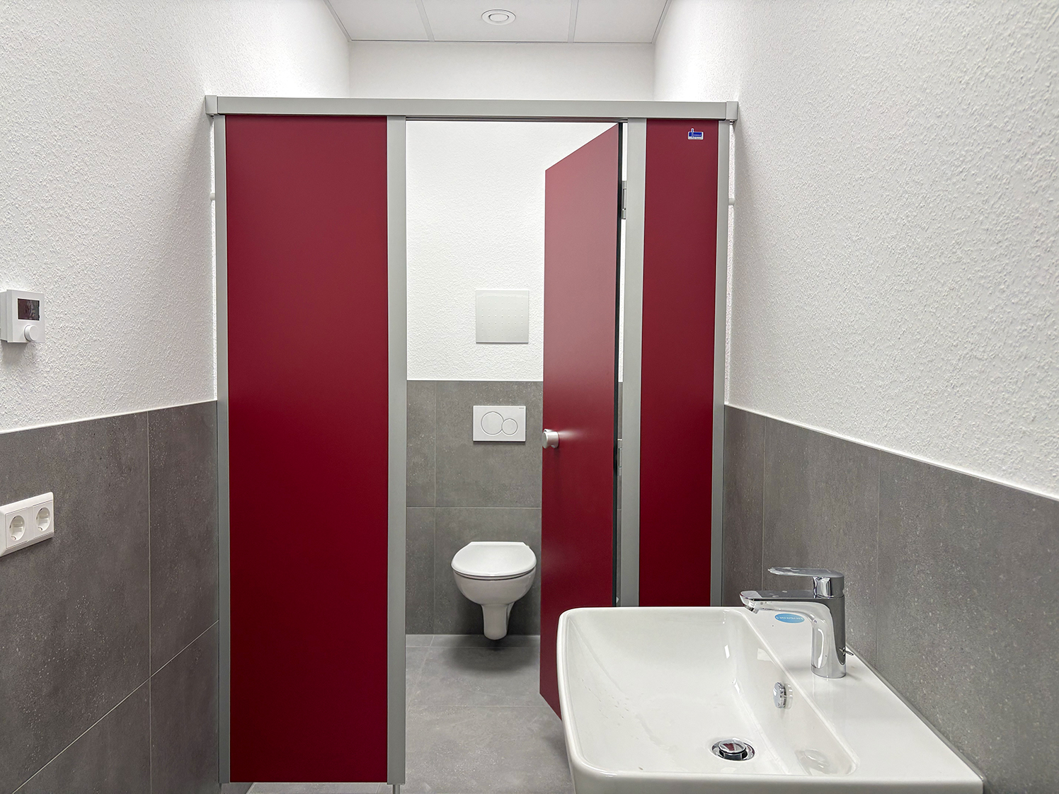 Damen-WC (OG)