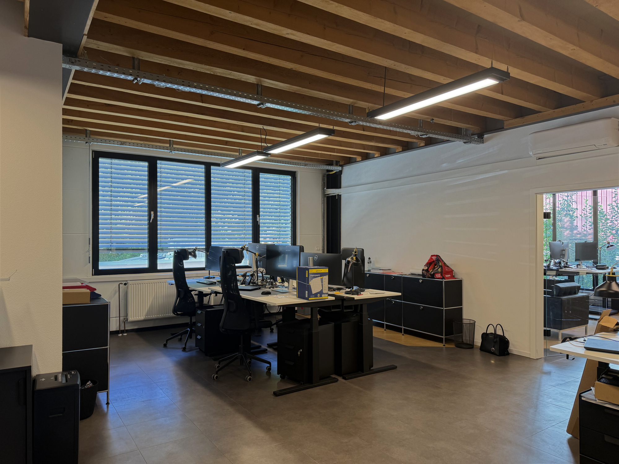 Büro EG