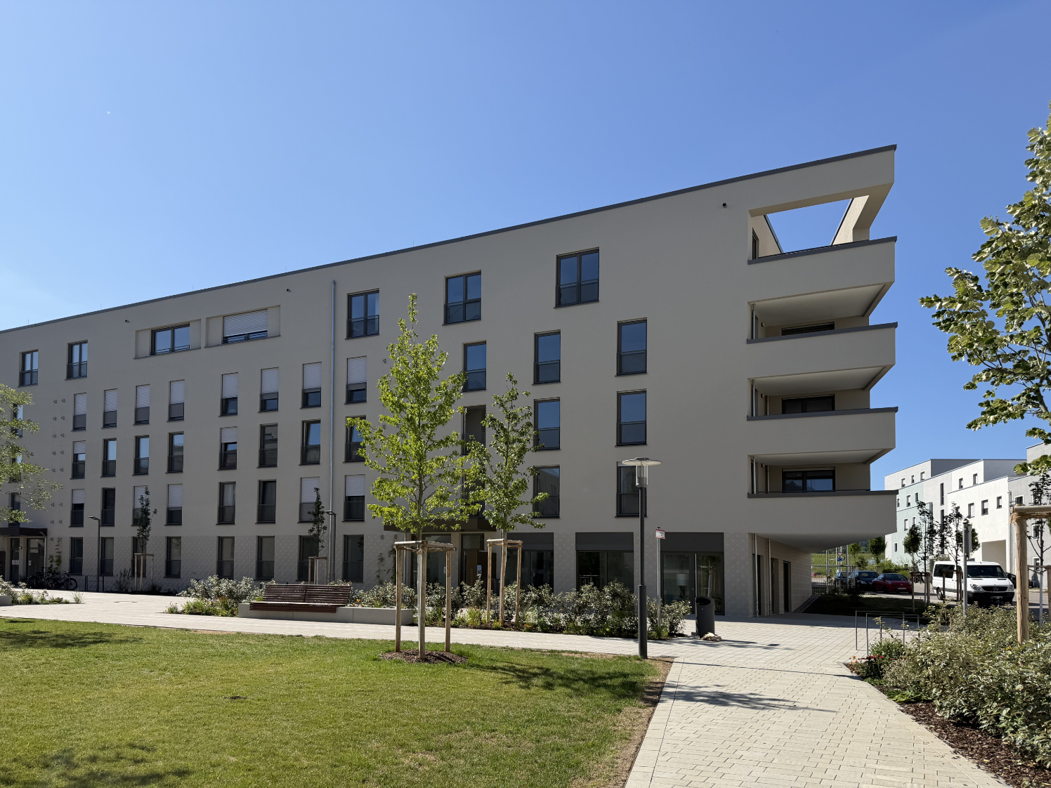 Erstbezug im neuen Stadt-Quartier*Glasfaser*TG-Stellplätze