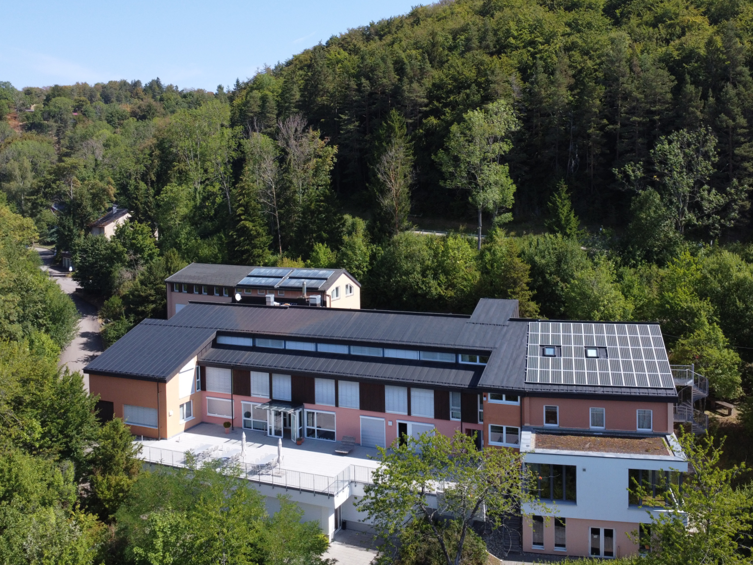 Gäste u. Tagungshaus * große Aussichtsterrasse * 38 Zimmer